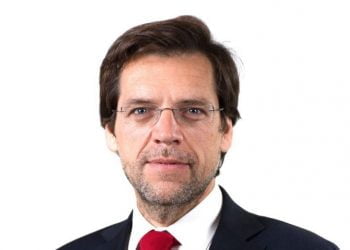 Governo defende modelo de desenvolvimento assente nos recursos naturais