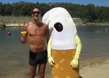 Suma alerta para o tempo de decomposição das beatas de cigarro