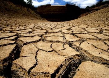Barragens com menos água de mês para mês