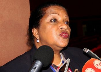 Problemas ambientais traduzidos em três línguas angolanas para sensibilizar comunidades