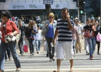 Deputados ouvem hoje resultados de inquérito global sobre clima a portugueses