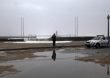 Ultrapassado ponto crítico das inundações no Porto e Gaia