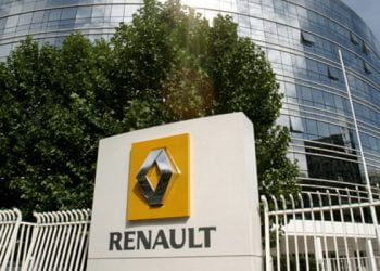 Renault afirma que veículos novos estão de acordo com normas antipoluição