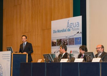 Fernando Medina critica “reforma dos setor das águas e do saneamento” levada  acabo pelo anterior governo