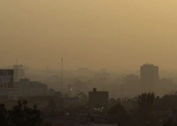 Cidade do México volta a proibir 40% dos carros devido a poluição atmosférica