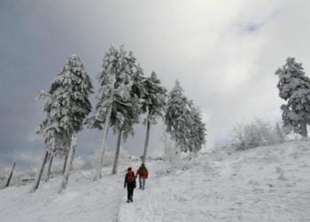 Portugueses têm de bater o dente por mais três dias