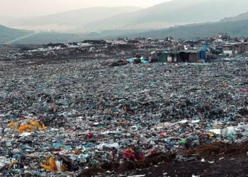 Comissão intenta ação no Tribunal de Justiça da UE contra Roménia relativamente a aterros ilegais