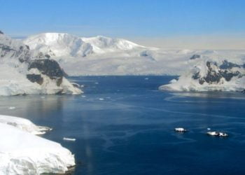 Alguns dos glaciares da costa da Gronelândia estarão perdidos para sempre