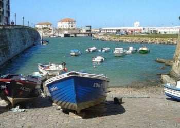 Docapesca conclui reparação da eclusa do porto de Peniche