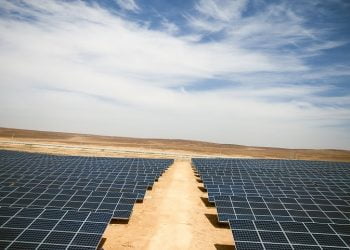 Azraq: UNHCR inaugura parque de energia solar em campo de refugiados