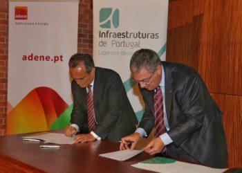 ADENE e Infraestruturas de Portugal assinam Protocolo de colaboração para projetos de eficiência energética