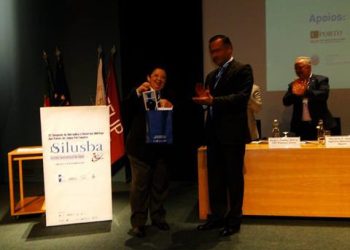 Eng. Manuel Alvarinho homenageado no 13º SILUSBA