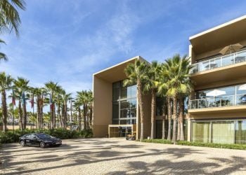 NAU Hotels & Resorts disponibiliza postos de carregamento elétricos nos seus hotéis