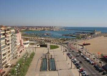 Demolição do edifício Maresia abre caminho à requalificação da frente marítima na Póvoa de Varzim