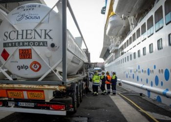 Galp faz primeiro abastecimento de gás natural a navio numa ilha Atlântica