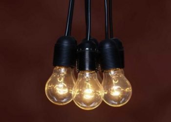 EDP Comercial aumenta tarifas da luz em média 2,5% em 2018