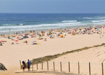Ministro do Ambiente inaugura intervenções de proteção e requalificação do litoral em Vila Nova de Milfontes