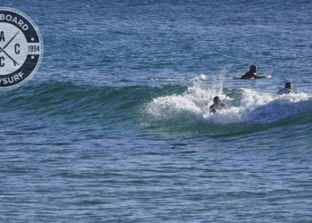 Falta de areia nas praias pode acabar com surf na Costa de Caparica