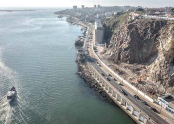 APDL diz que obra na escarpa da Arrábida do Porto decorre sem licenciamento