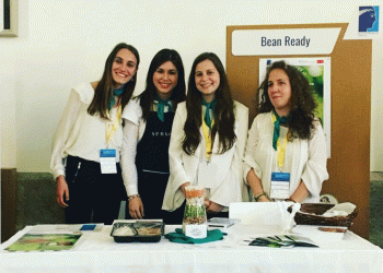 Alunas da Católica do Porto vencem Ecotrophelia 2018 com feijoada vegetariana