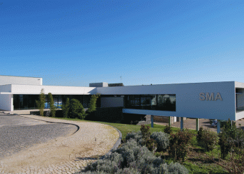 SMA com selo de qualidade exemplar de água para consumo humano