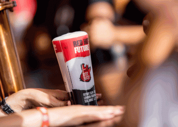 Super Bock elimina três milhões de copos descartáveis em dois anos