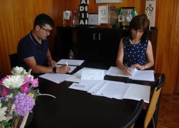 Câmara de Anadia reforça apoio aos bombeiros com a assinatura de três protocolos