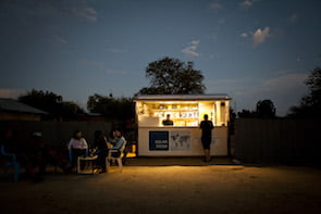 Siemens e Solarkiosk unem forças para energizar o continente africano com soluções de microrede