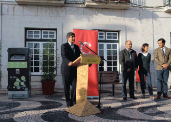 Cascais instala as primeiras Papeleiras Inteligentes do país