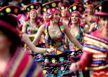 Carnaval de Ovar impõe copos recicláveis nos bares associados à festa