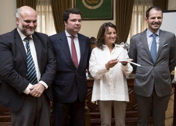 Projeto de prevenção de incêndios com cabras e ovelhas ganha prémio AGIR da REN