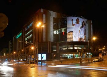El Corte Inglés adere à “Hora do Planeta”