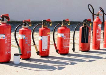 Como utilizar os equipamentos de extinção de incêndios