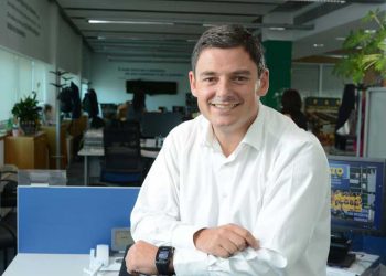 Makro traça metas e avança soluções de combate ao plástico