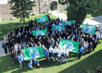 Escola de Hotelaria e Turismo de Coimbra conquista pela sétima vez Bandeira Verde Eco Escola