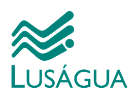 LUSÁGUA desinfeta ruas de Faro para combater Covid-19