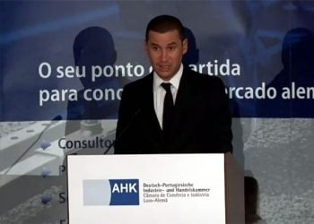 Portugal tem condições para responder além dos desafios do PNEC, declara João Galamba