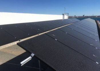 Docapesca conclui instalação de central fotovoltaica em Vila Real de Santo António