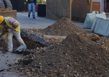 Águas do Ribatejo constrói redes de abastecimento e saneamento em Foros de Salvaterra