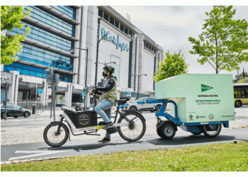 El Corte Inglés testa uso de bicicleta elétrica para entrega de encomendas em Lisboa