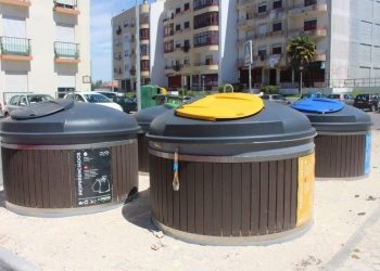 SMAS de Sintra investem 700 mil euros na renovação da contentorização em Mem Martins