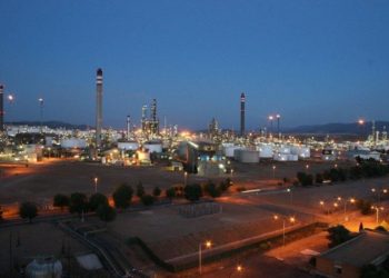 Repsol anuncia investimento de 105 milhões de euros em fábrica de “superpolímeros” em Espanha