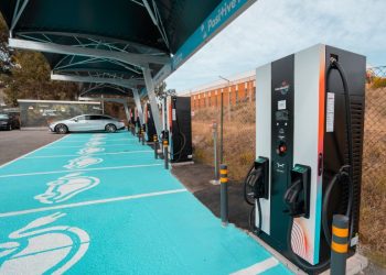 Aeroporto de Lisboa vai ter o maior Hub de carregamento ultrarrápido existente em Portugal