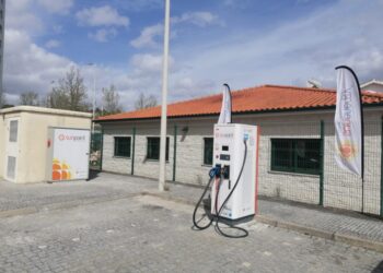 Mobi.E e Sunenergy inauguram posto de carregamento ultrarrápido em Vila Real