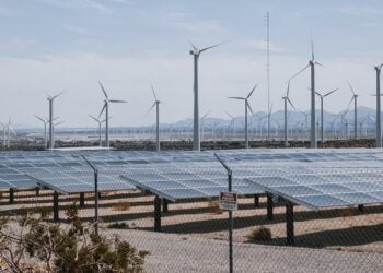 Quase 70% da eletricidade gerada em abril foi de fontes renováveis