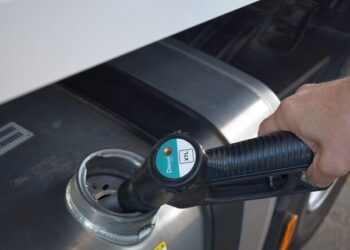 Repsol lança combustível 100% renovável em três estações de serviço de Portugal e Espanha