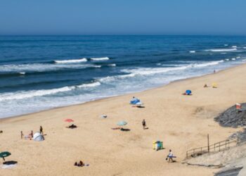 #Ambiguia: Como tornar uma ida à praia ainda mais sustentável?