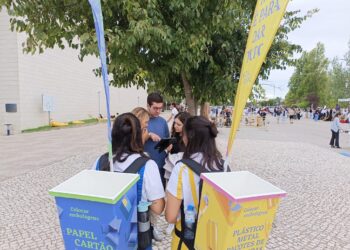Sociedade Ponto Verde e Nova de Lisboa promovem educação ambiental junto de novos alunos
