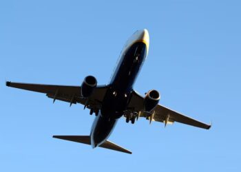 Parlamento Europeu aprova relatório sobre combustíveis sustentáveis para a aviação