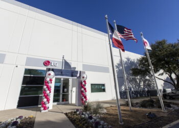 LG abre fábrica de produção de carregadores avançados de veículos elétricos nos EUA